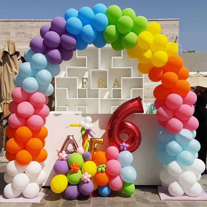 Радугель шарлары гирляндасы